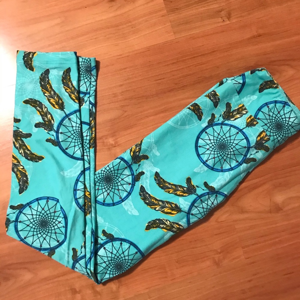 Tween Lularoe leggings Dreamcatchers NWOT